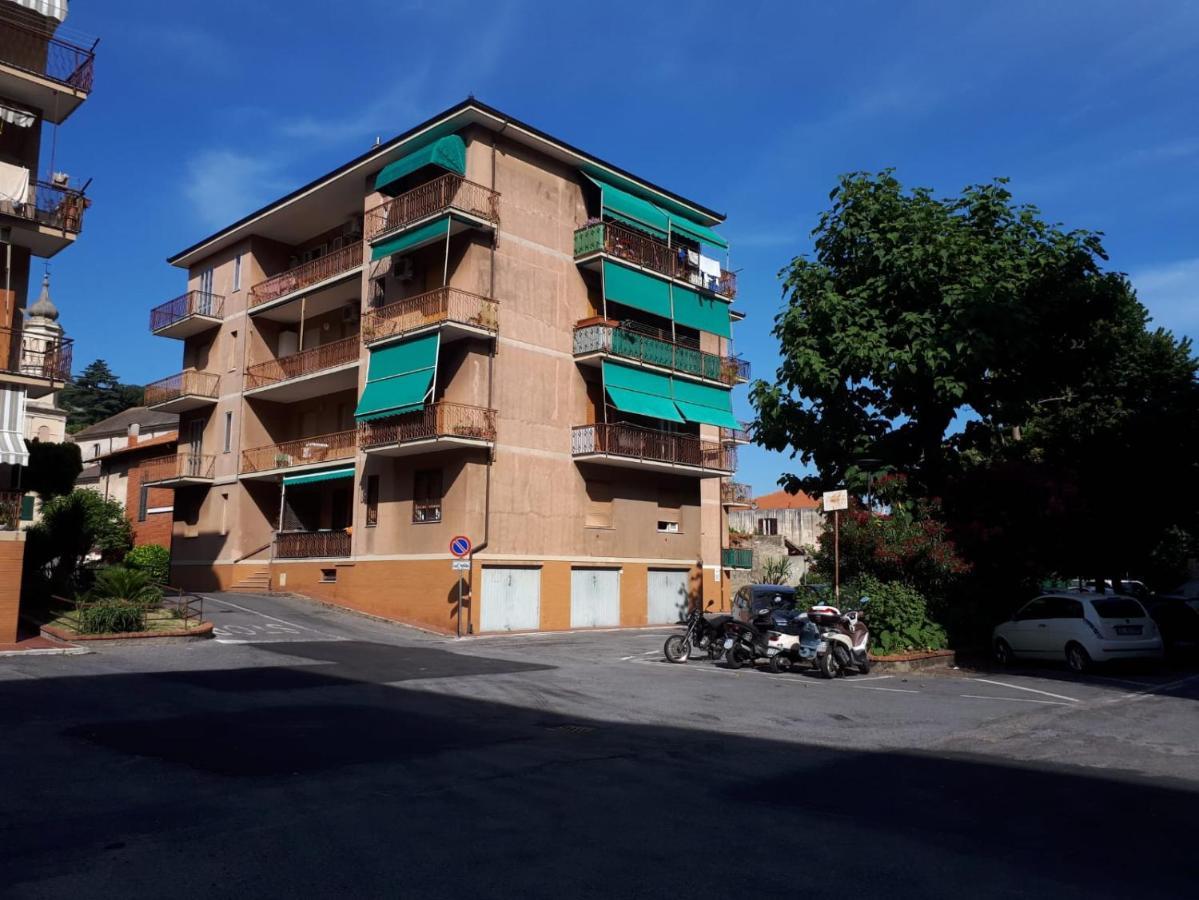 Vreni Lodge 菲纳莱利古雷 外观 照片